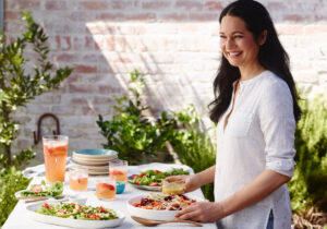 Tess Masters Entertaining with delicious foods and drinks